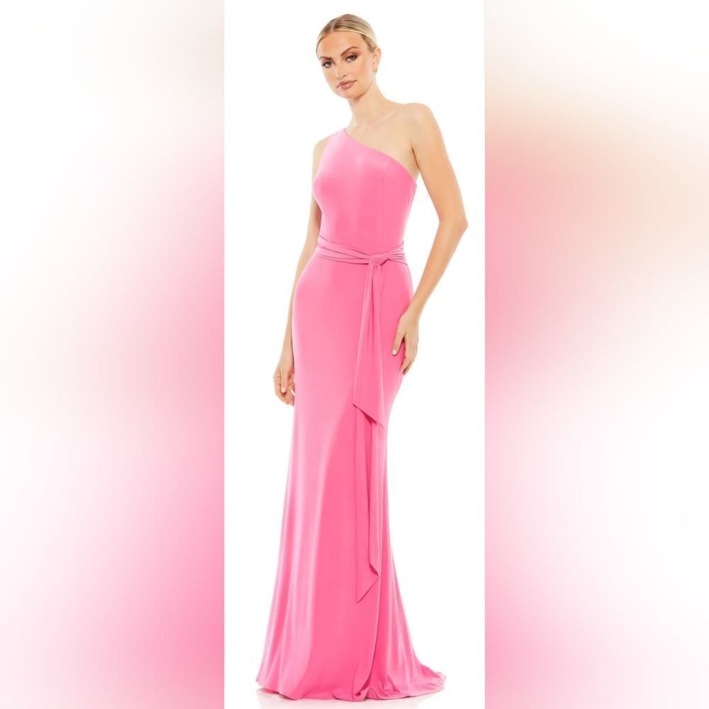Mac Duggal JERSEY ONE SHOULDER BELTED TRUMPET GOWN NWT size 6 Candy Pink (26581)